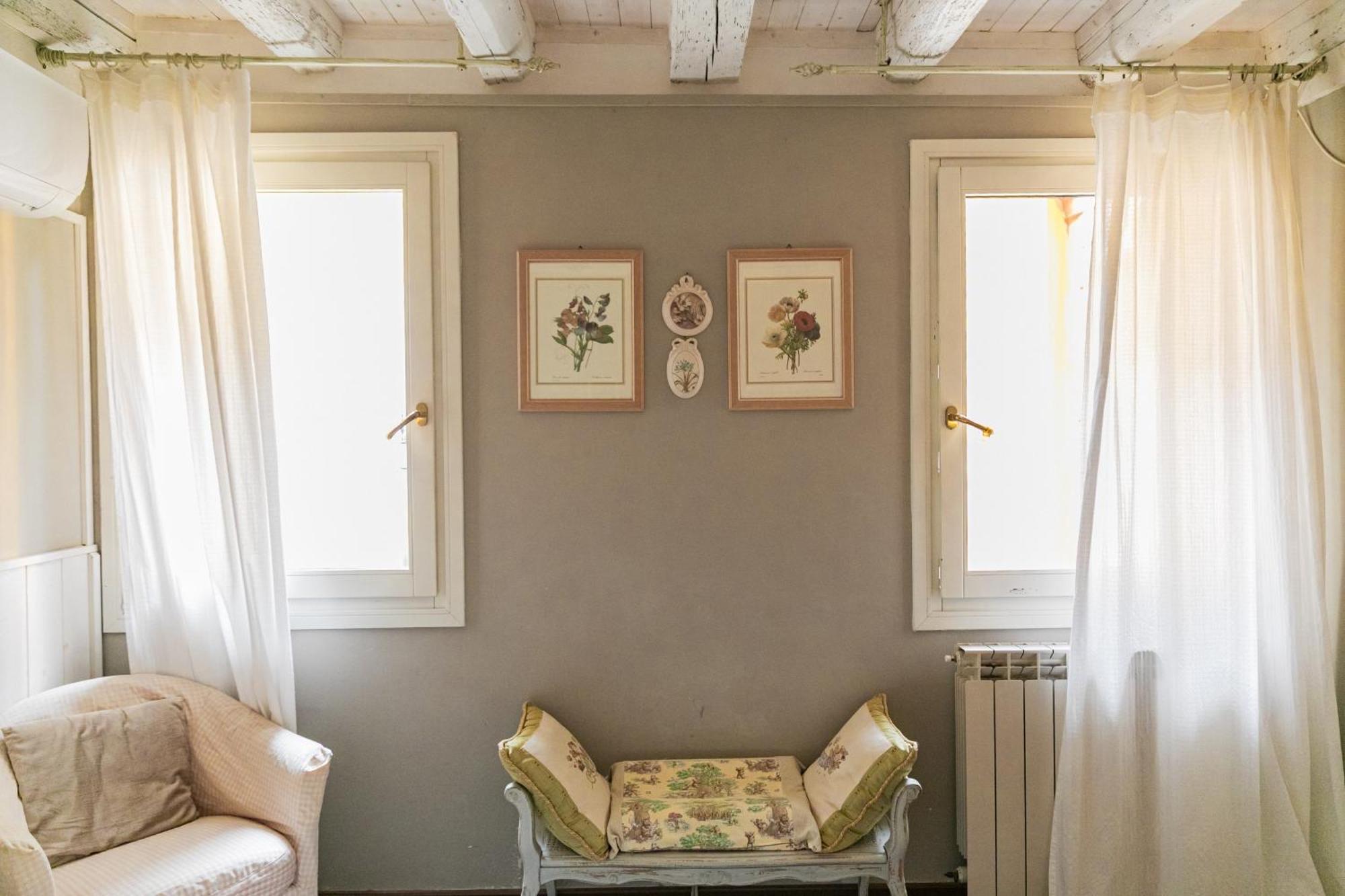 Ca Falier Piccolo 10 Min From Train And Bus Station Apartment *
