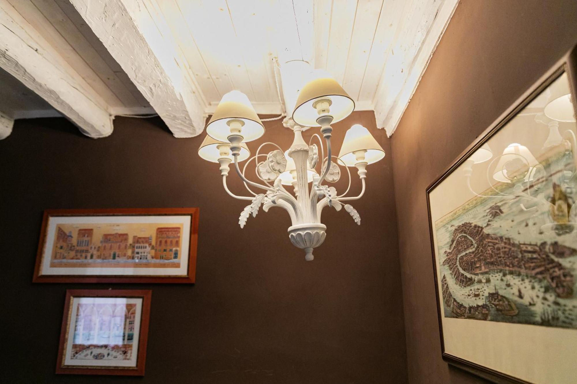Apartment Ca Falier Piccolo 10 Min From Train And Bus Station Venedig